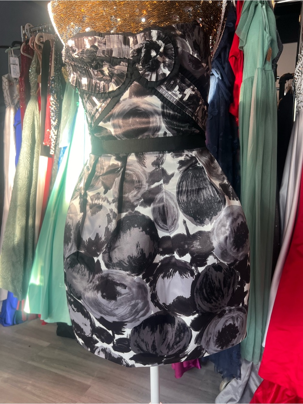 BCBGMaxAzria Black and White Strapless Floral-Print Cocktail Dress